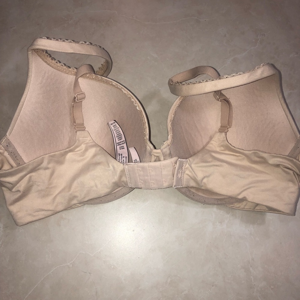 Perfect Shape Push-Up Bra - Picture 4 of 12